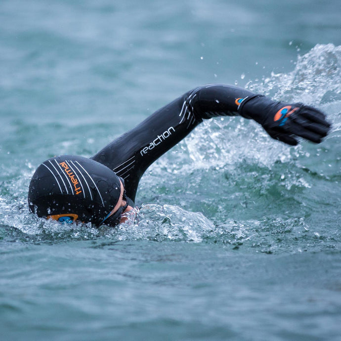 What to wear for Outdoor Swimming in the Winter