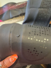 Load image into Gallery viewer, Pre Loved Blueseventy Helix Triathlon Womens Wetsuit MA (860) - Grade B