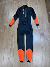 Load image into Gallery viewer, Pre loved Mens Orca Open Water Smart Wetsuit size MT (1044) - Grade B