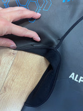 Load image into Gallery viewer, Pre Loved Alpkit Terrapin - Men&#39;s SS (2174) - Grade B