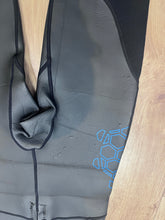Load image into Gallery viewer, Pre Loved Alpkit Terrapin - Men&#39;s SS (2174) - Grade B