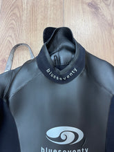 Load image into Gallery viewer, Pre loved Blueseventy Fusion Triathlon Wetsuit Mens size SMT (132) - Grade B
