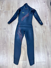 Load image into Gallery viewer, Pre loved Blueseventy Fusion Triathlon Wetsuit Mens size MT (96) - Grade C