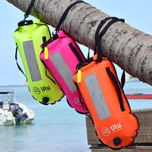 Load image into Gallery viewer, Ulu Guardian Dry Bag - Tri Wetsuit Hire