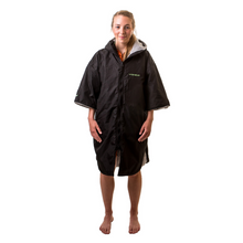Load image into Gallery viewer, Yonda Yoncho Changing Robe - Tri Wetsuit Hire