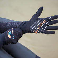 Load image into Gallery viewer, Thermal Accessories Hire (hat, socks &amp; gloves) - Tri Wetsuit Hire