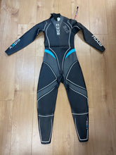 Load image into Gallery viewer, Pre Loved HUUB AEGIS Womens Wetsuit ML (331) - Grade B