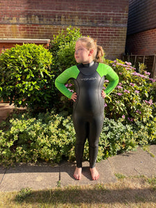 Clearance Yonda Spook Kids Wetsuit (BRAND NEW) VARIOUS SIZES - Tri Wetsuit Hire